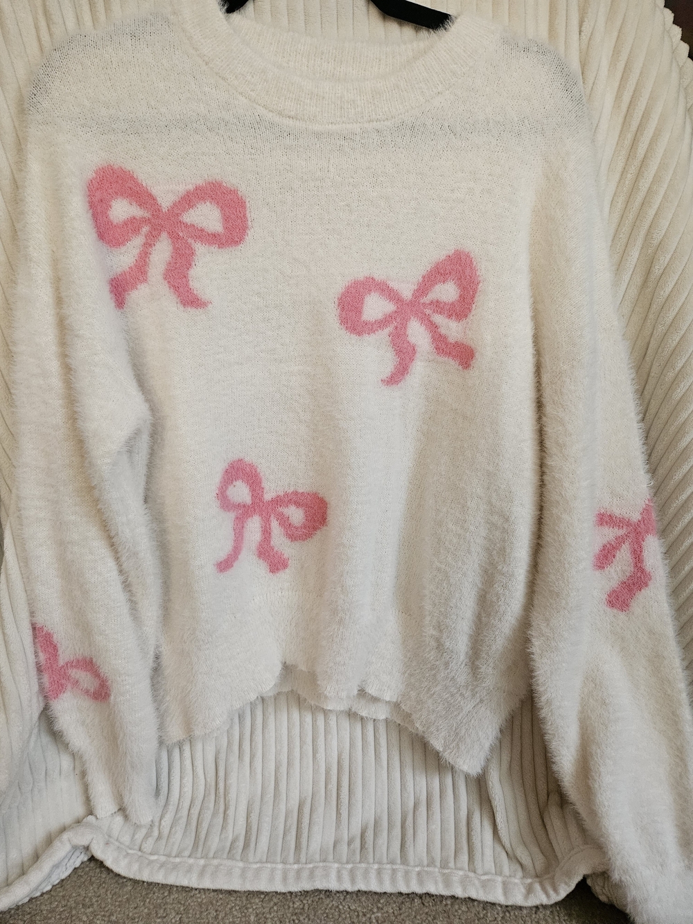 Hooked Up by IOT Cream Sweater with Pink Bow Accents